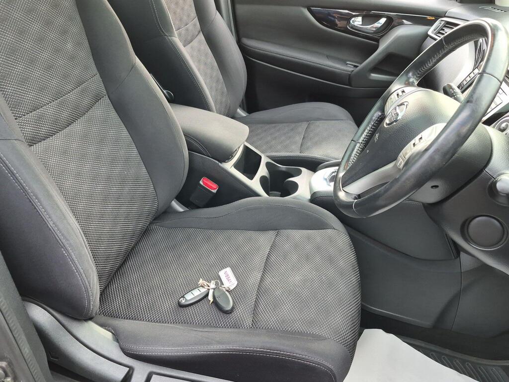 Nissan Qashqai 15