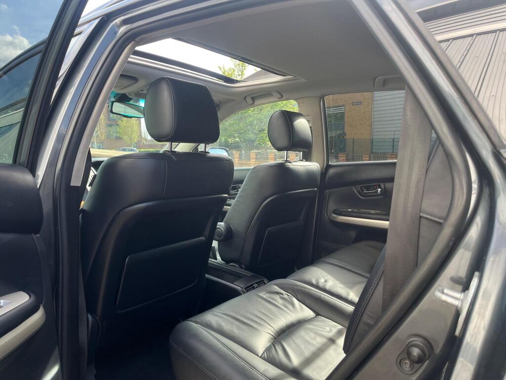Lexus RX 48