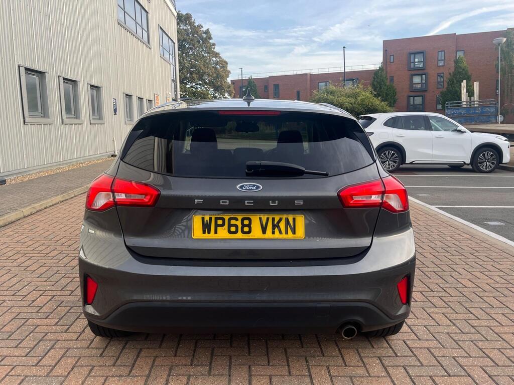 Ford Focus 26