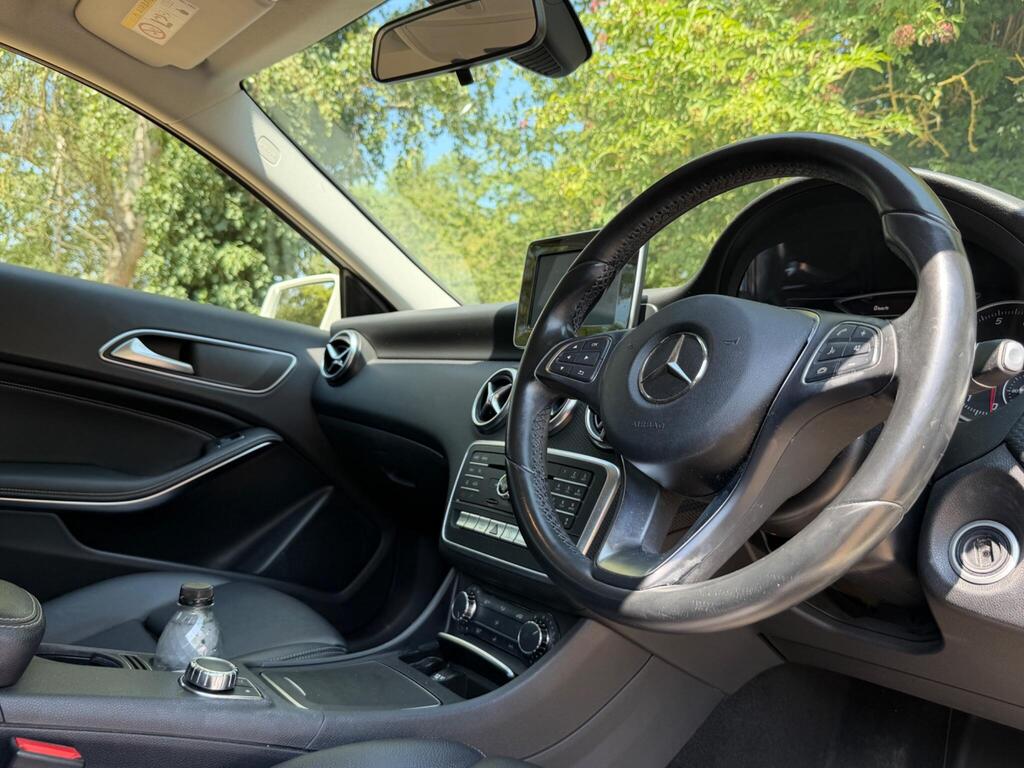 Mercedes-Benz A Class 11