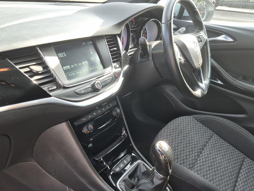 Vauxhall Astra 10