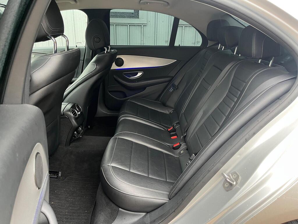 Mercedes-Benz E Class 37