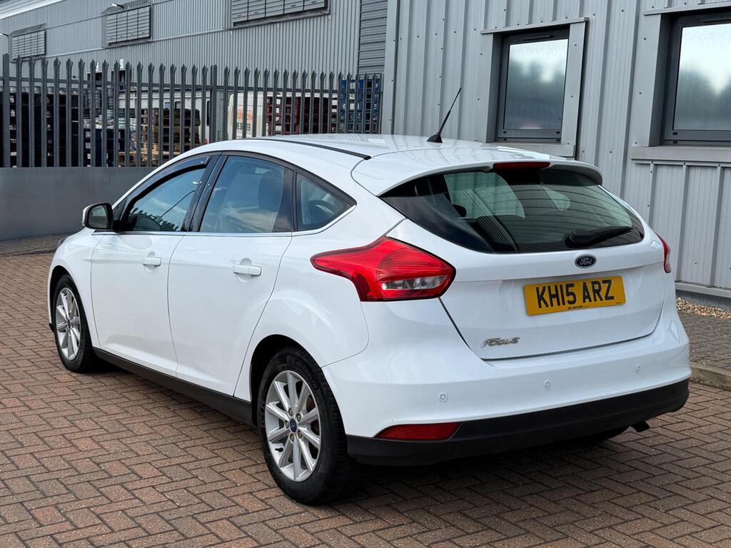 Ford Focus 8