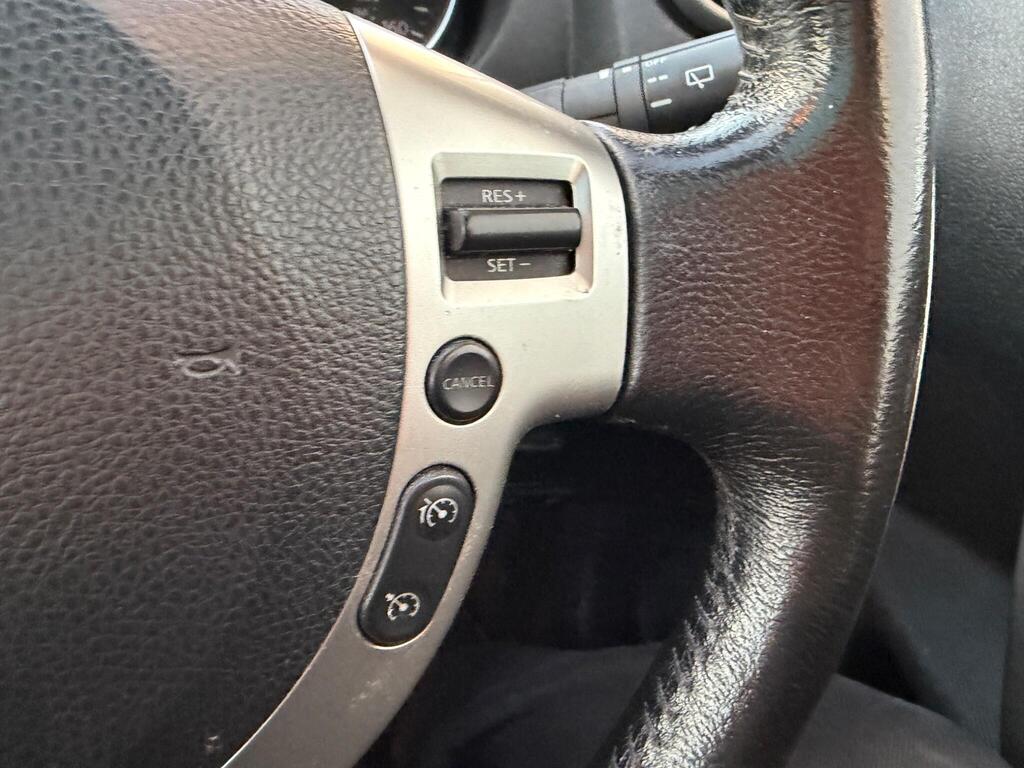 Nissan Qashqai+2 22