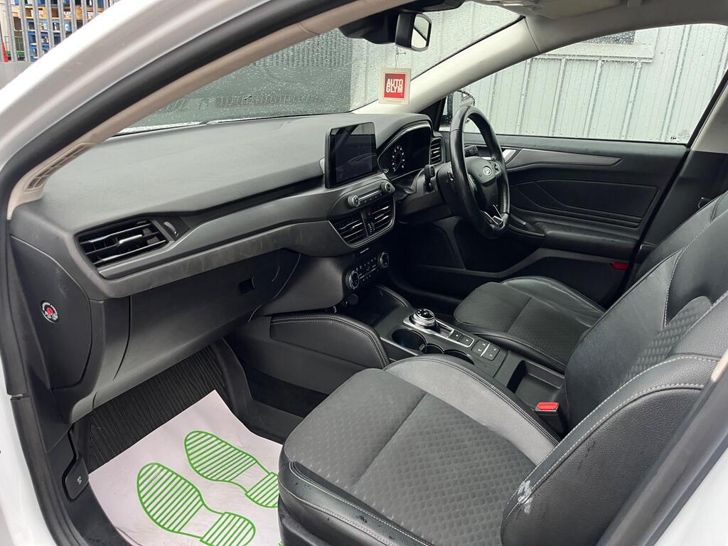 Ford Focus 83
