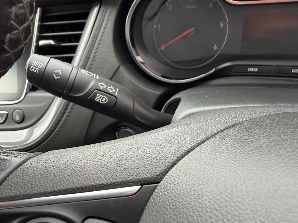 Vauxhall Grandland X 16