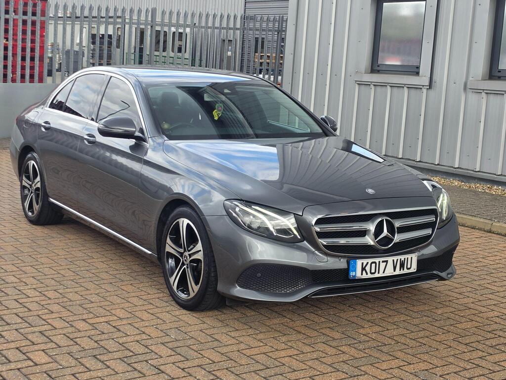Mercedes-Benz E Class 5