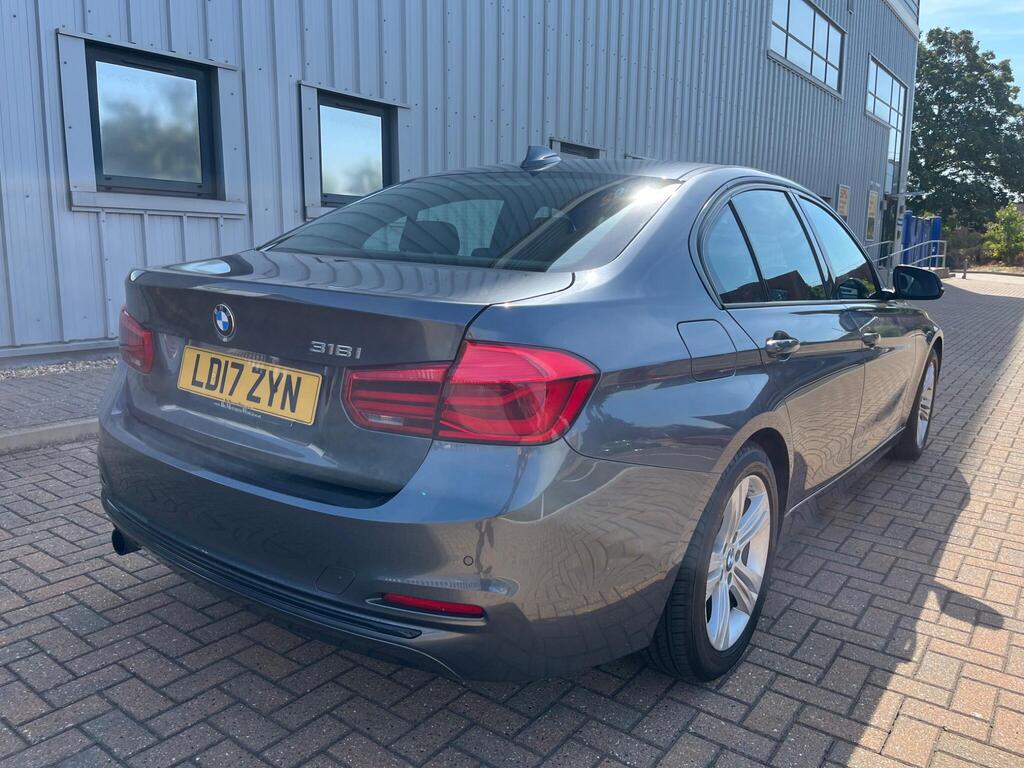 BMW 3 Series 18