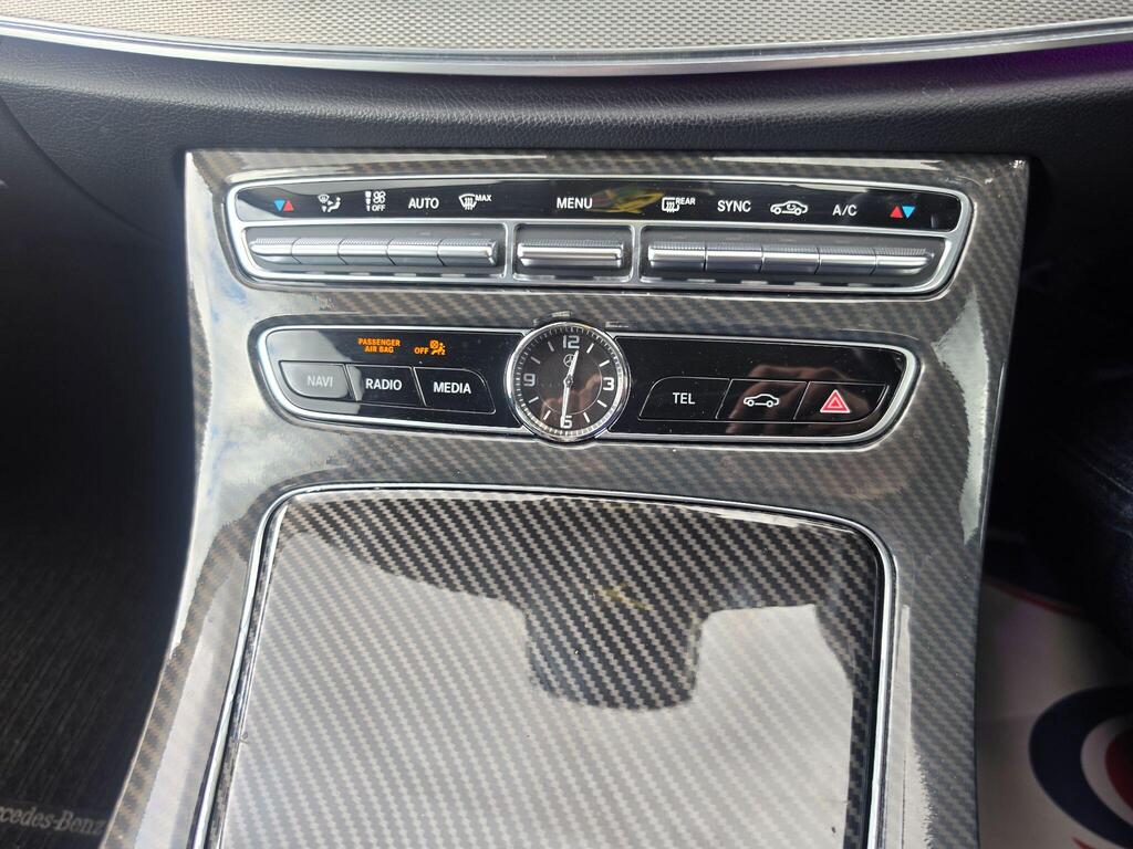 Mercedes-Benz E Class 31