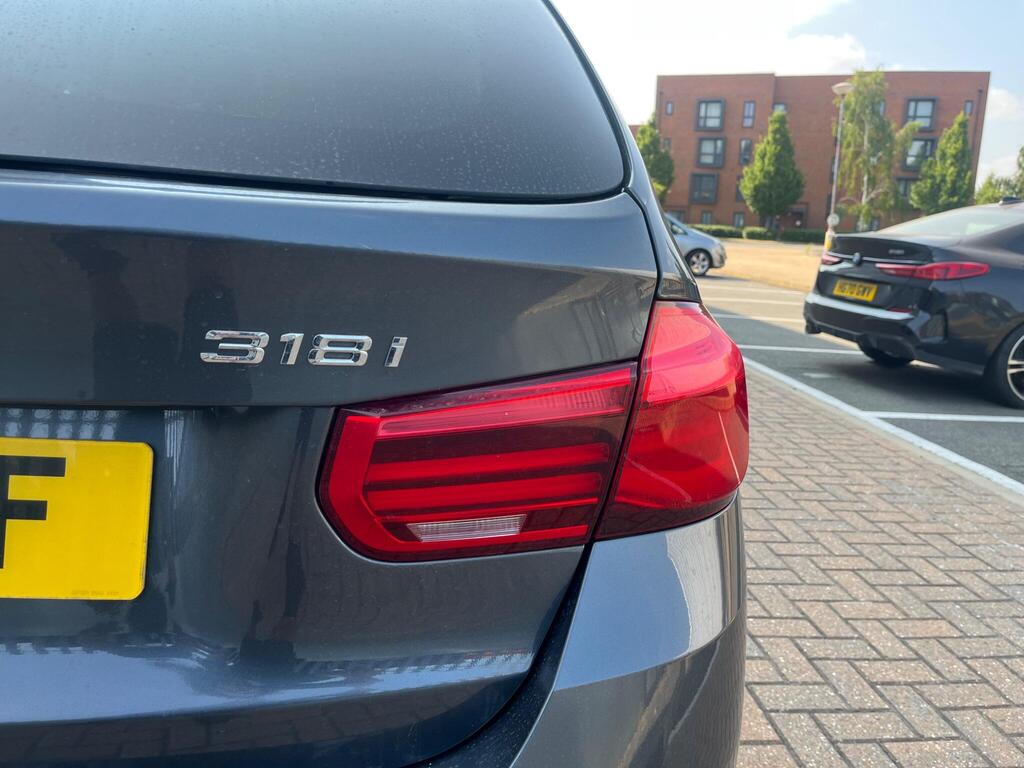 BMW 3 Series 76