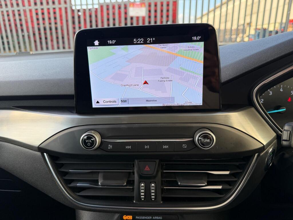 Ford Focus 54