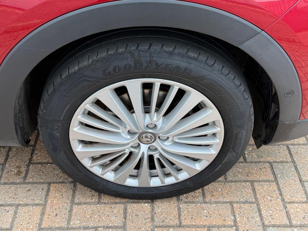 Vauxhall Grandland X 42