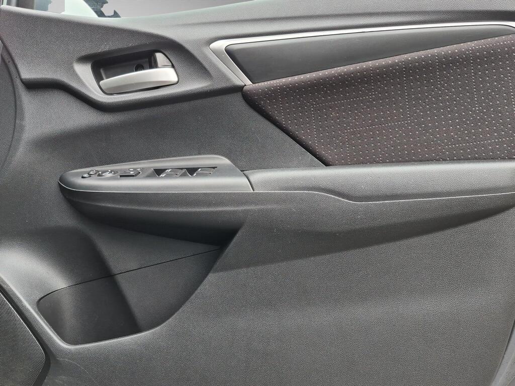Honda Jazz 25