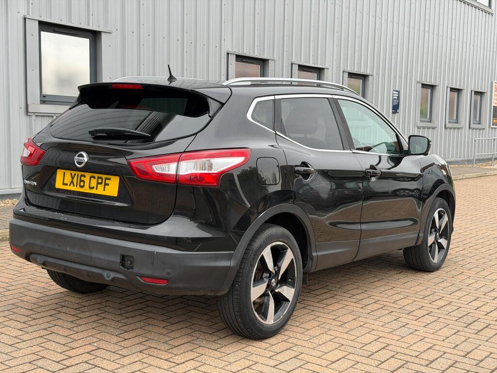 Nissan Qashqai 9