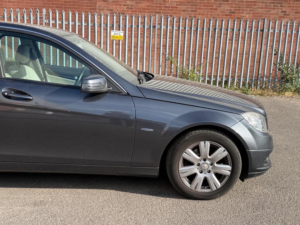 Mercedes-Benz C Class 11