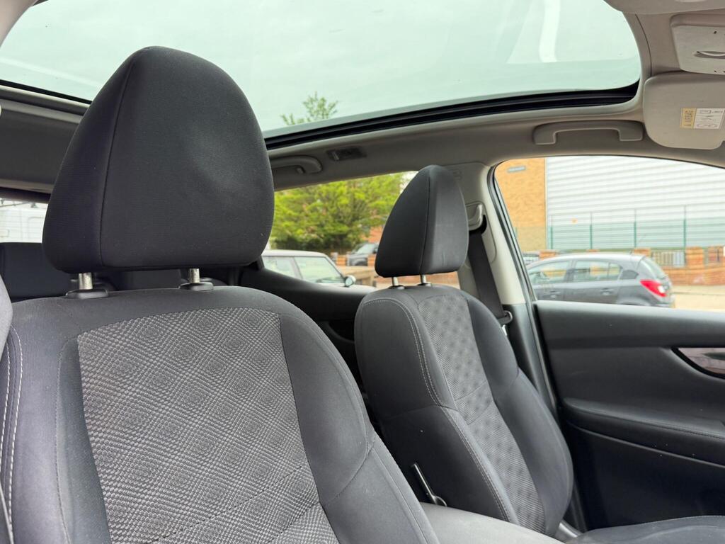 Nissan Qashqai 15