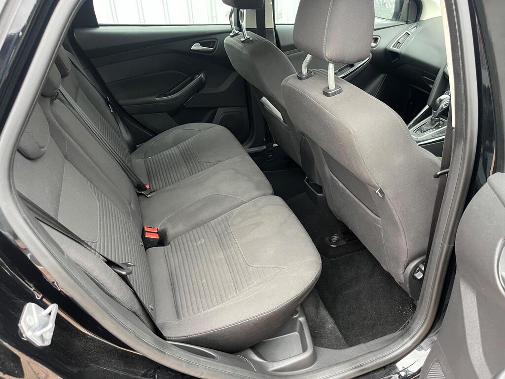Ford Focus 41