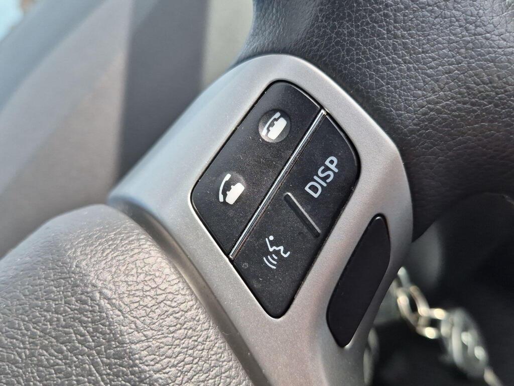Toyota Verso 26