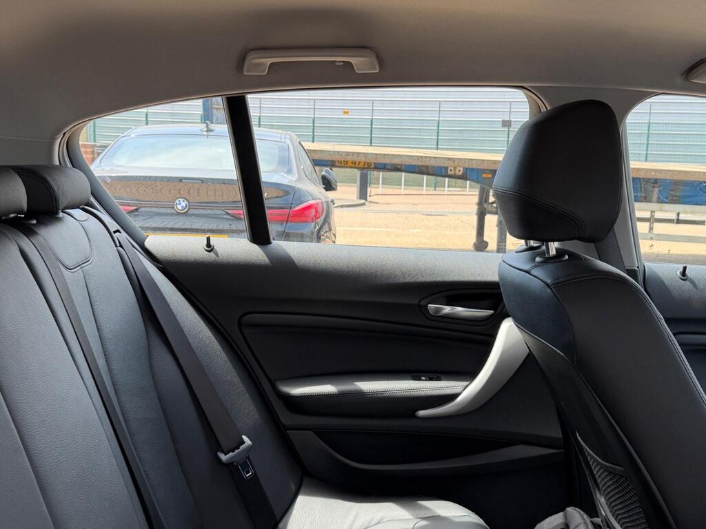 BMW 1 Series 28