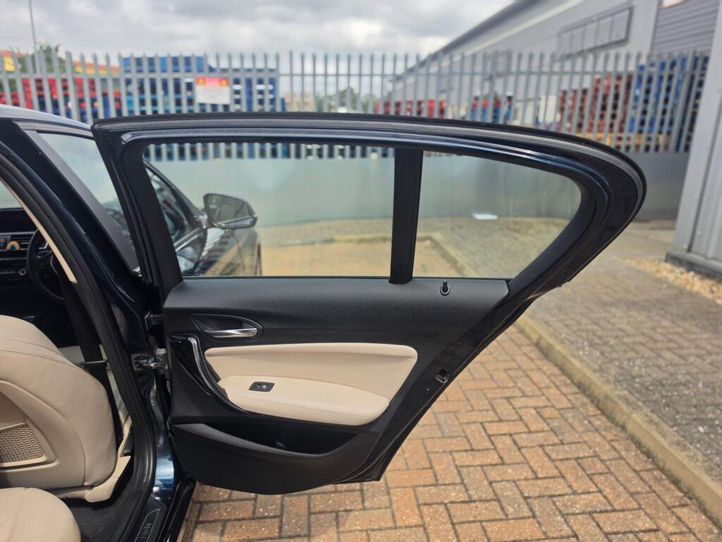 BMW 1 Series 29