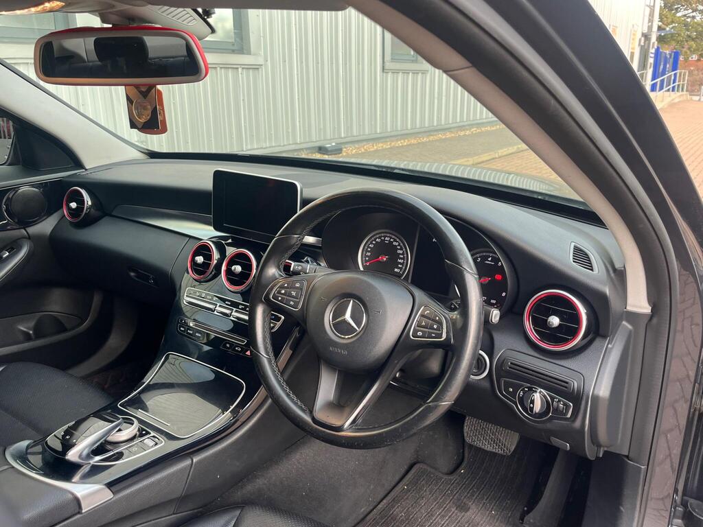 Mercedes-Benz C Class 30