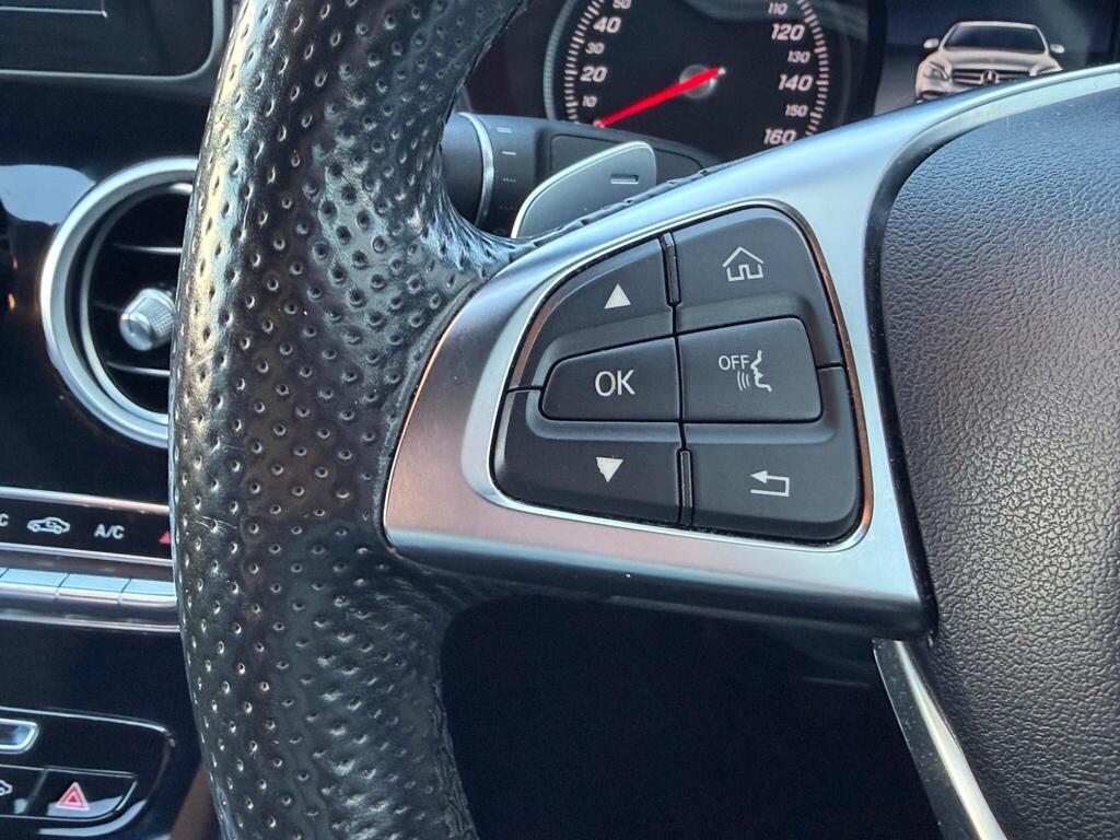 Mercedes-Benz C Class 34