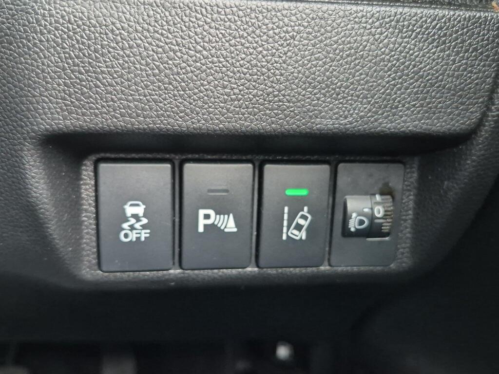 Honda Jazz 18