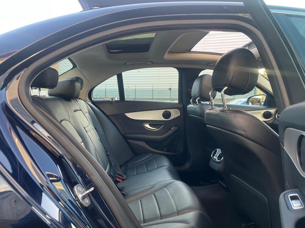 Mercedes-Benz C Class 28