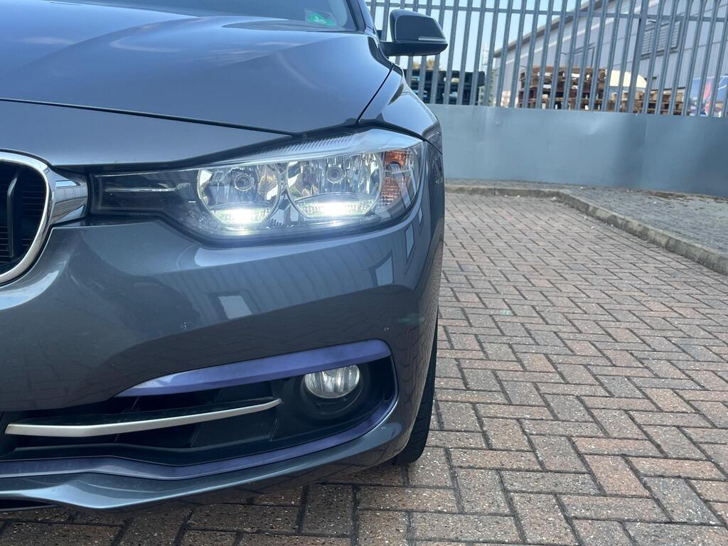 BMW 3 Series 77