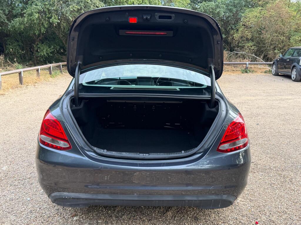 Mercedes-Benz C Class 42