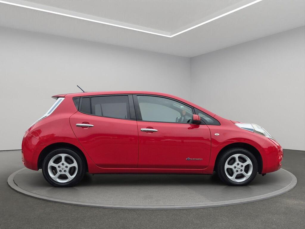Nissan Leaf 7