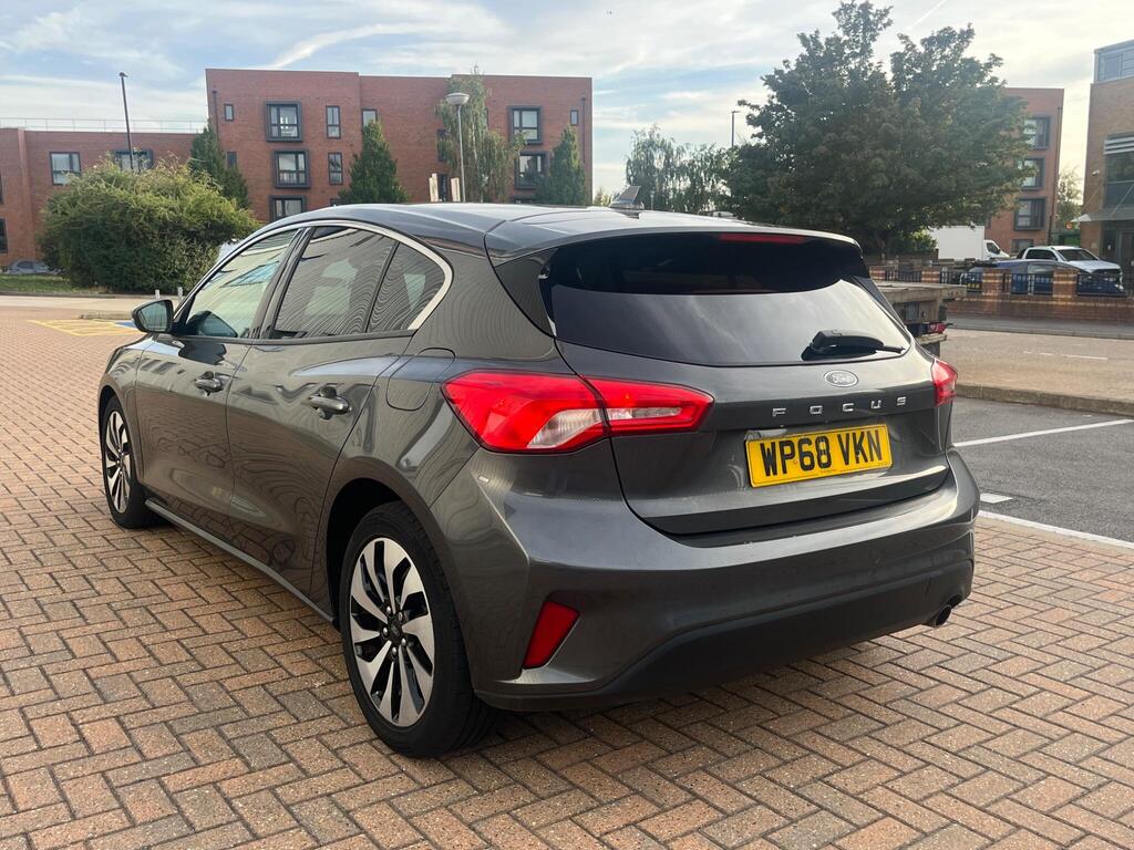 Ford Focus 19