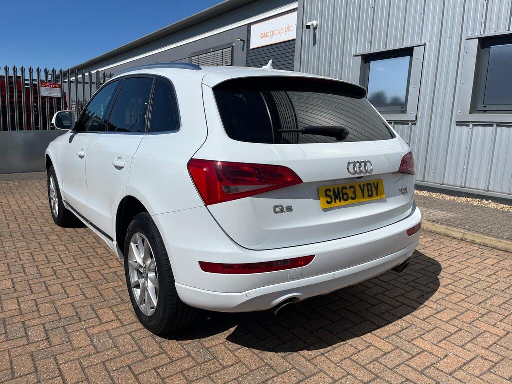 Audi Q5 5