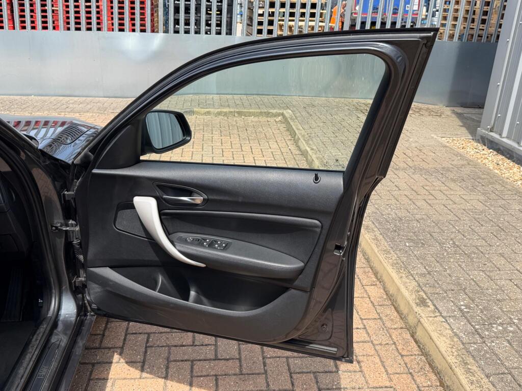 BMW 1 Series 43