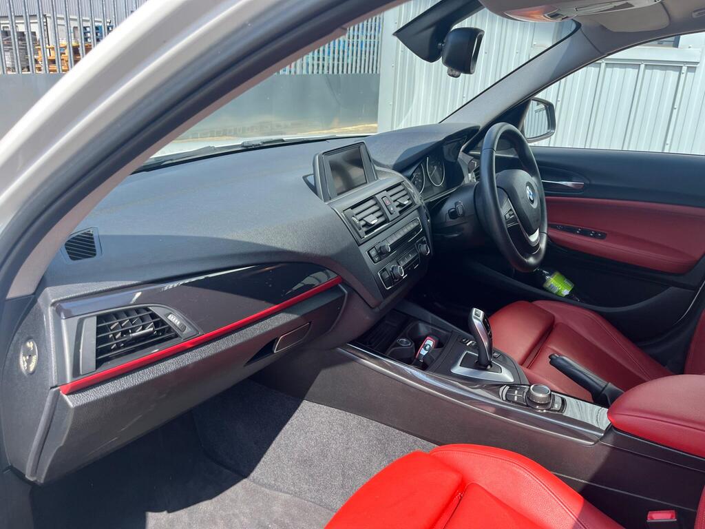 BMW 1 Series 21