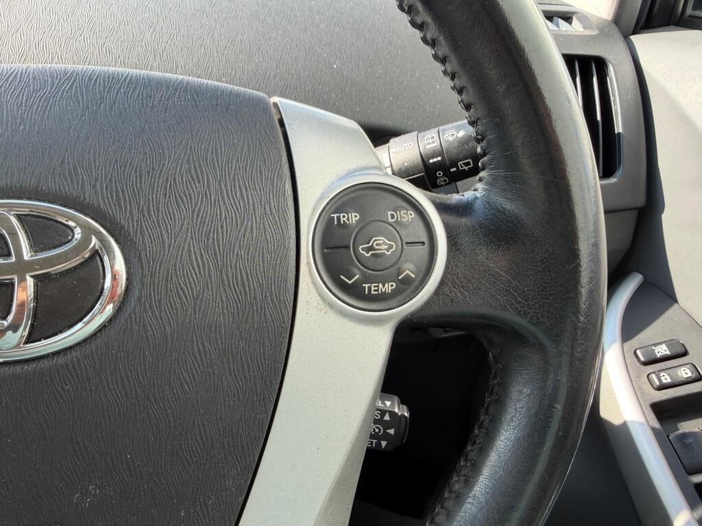 Toyota Prius 23