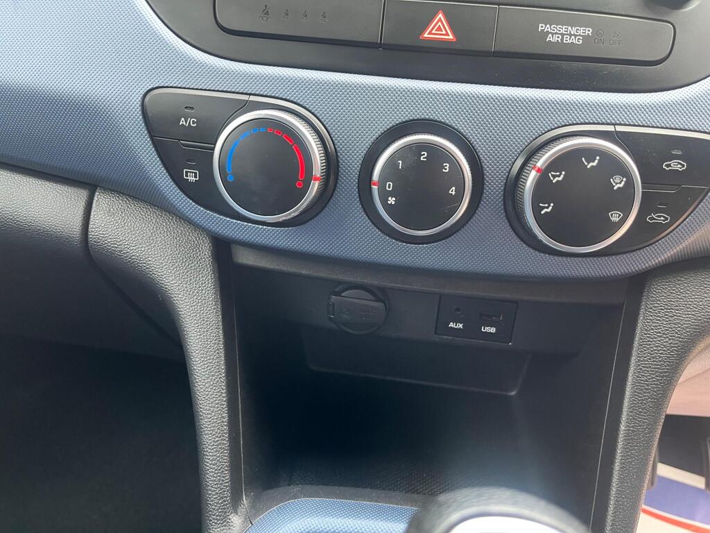 Hyundai i10 34
