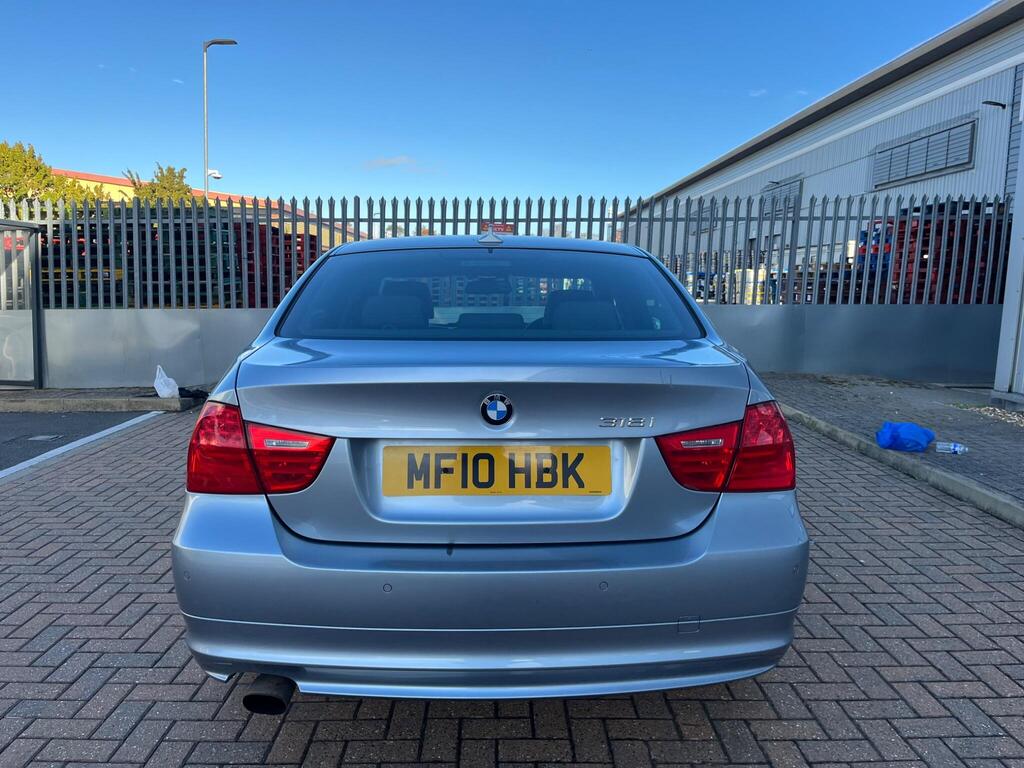 BMW 3 Series 18