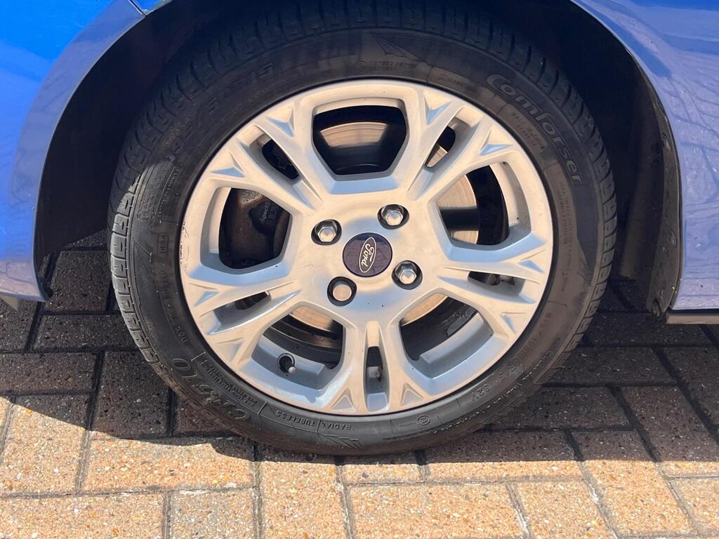 Ford B-Max 45