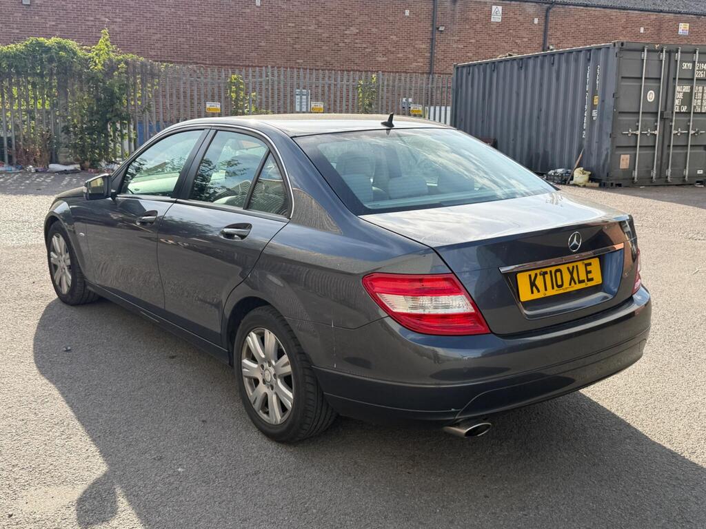 Mercedes-Benz C Class 4