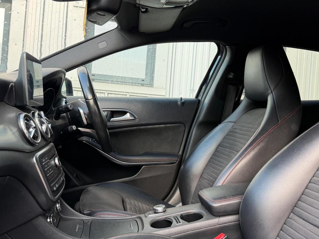 Mercedes-Benz GLA 48