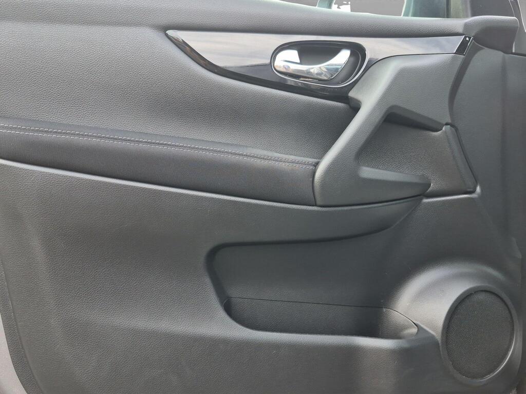Nissan Qashqai 30