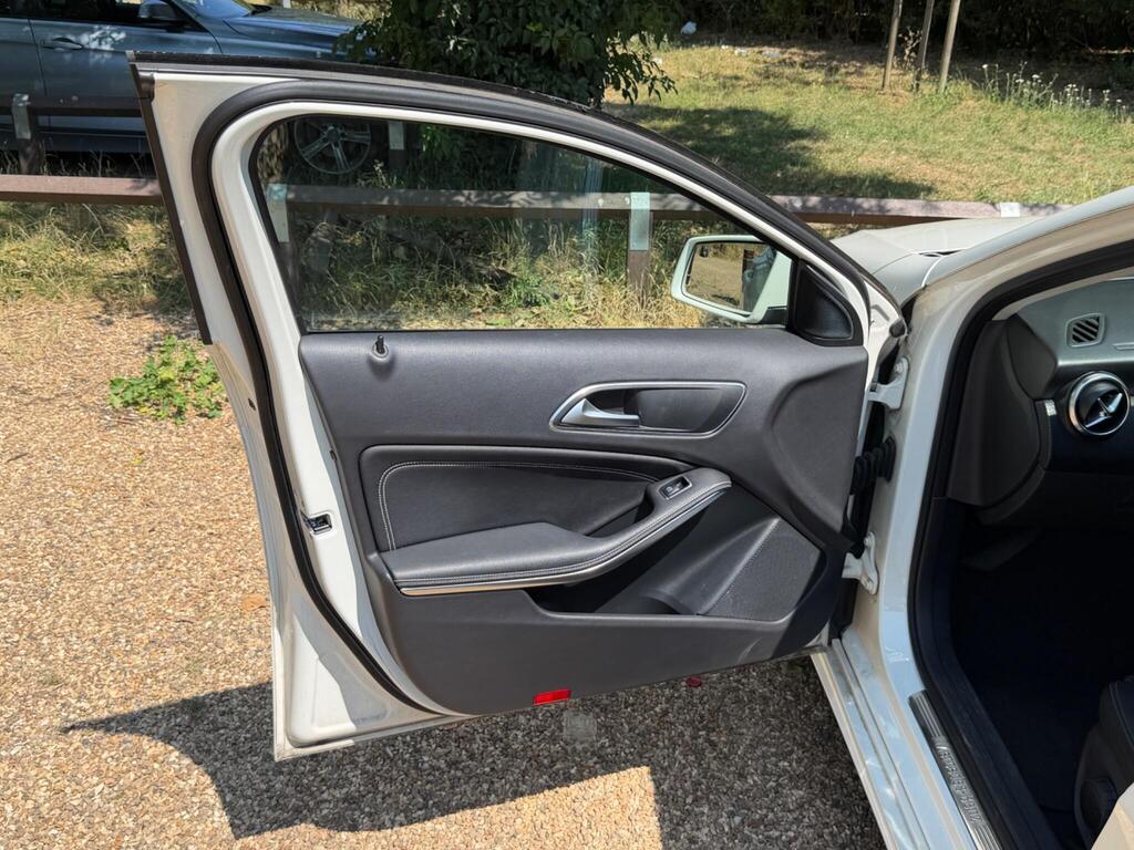Mercedes-Benz A Class 35