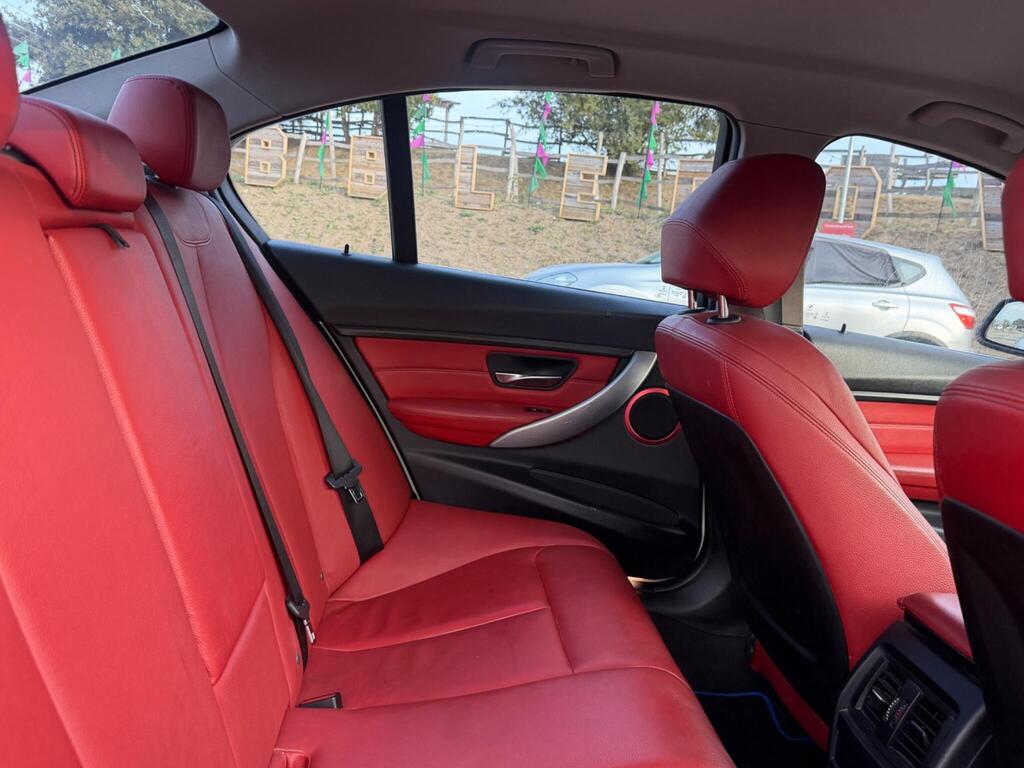 BMW 3 Series 21