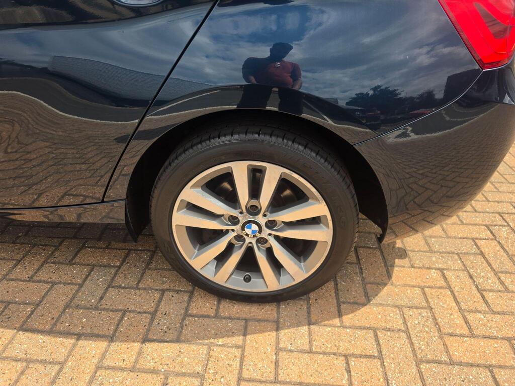 BMW 1 Series 32