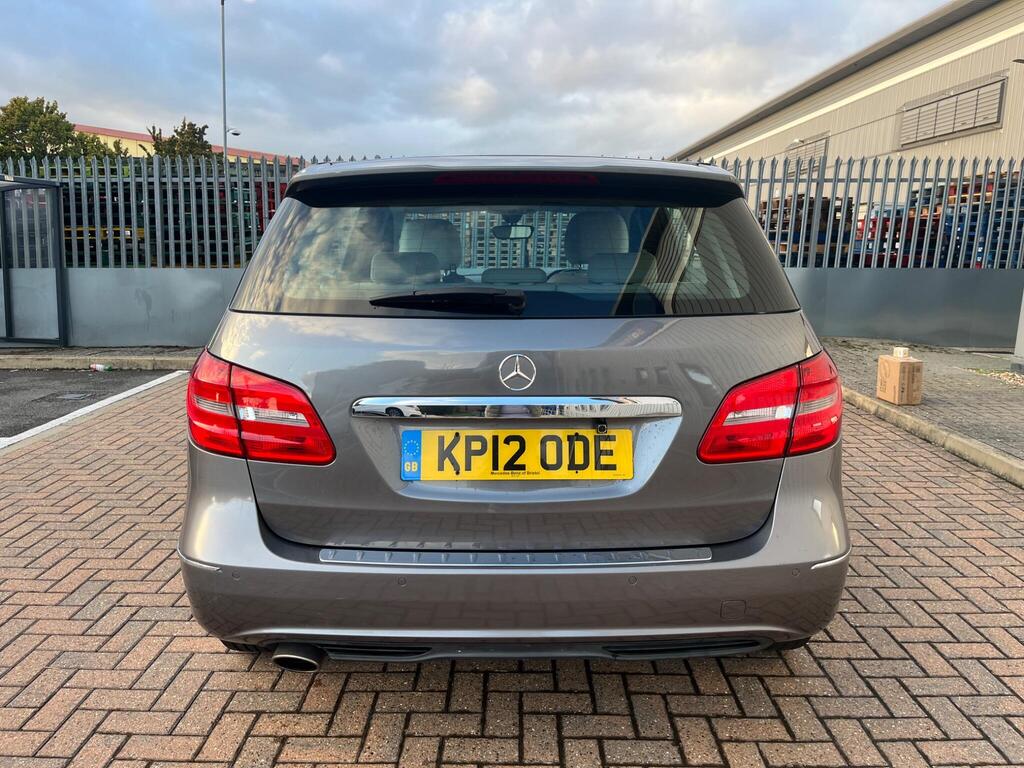 Mercedes-Benz B Class 19