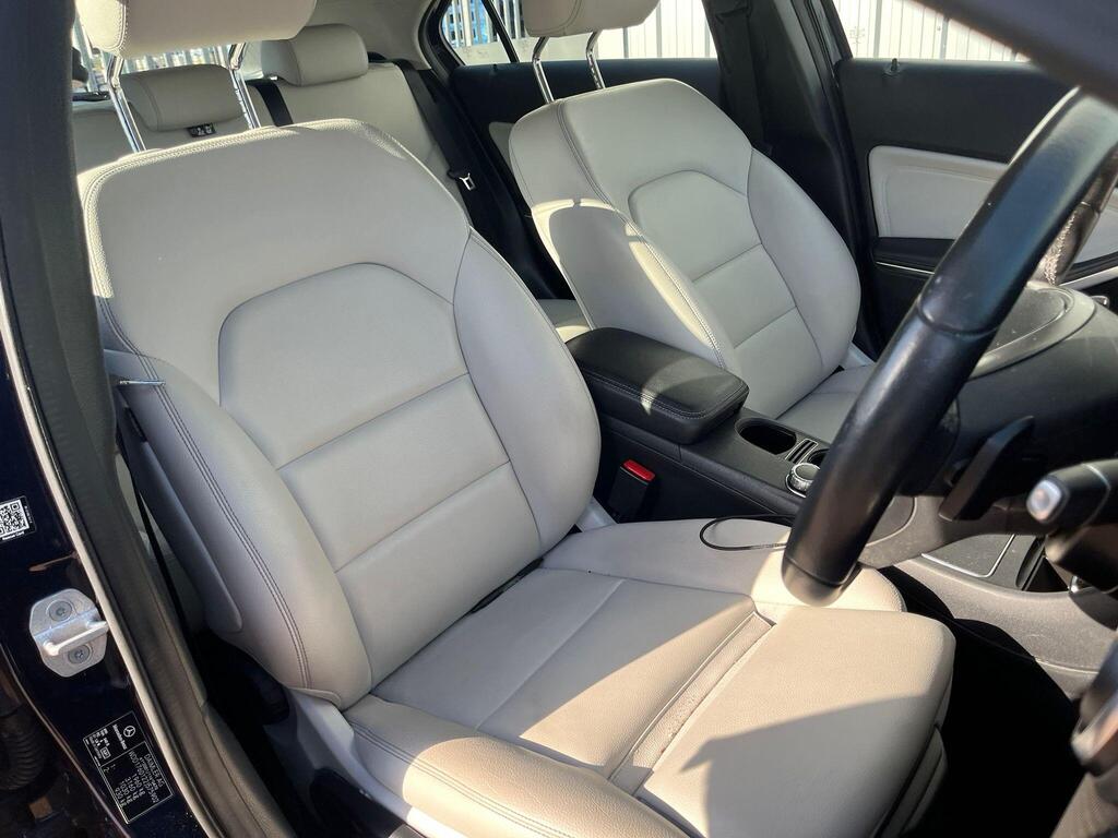 Mercedes-Benz A Class 25