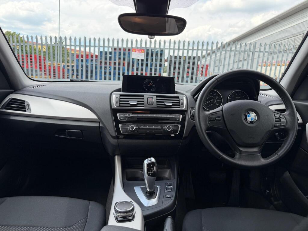 BMW 1 Series 19