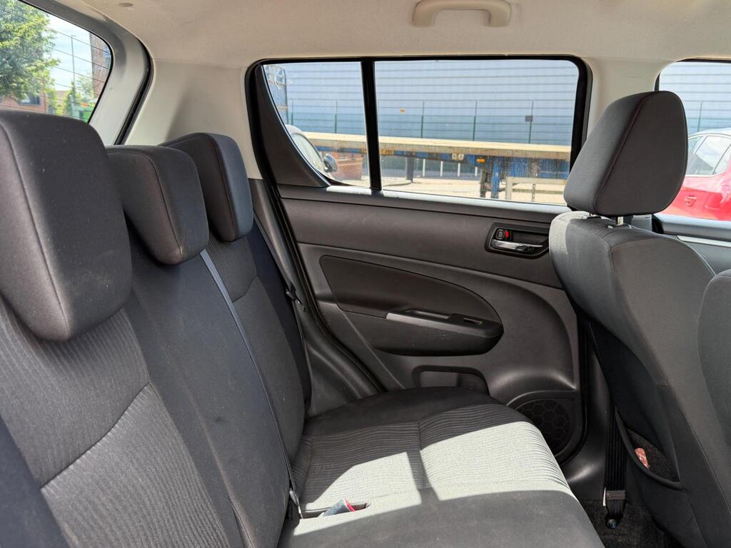 Suzuki Swift 26