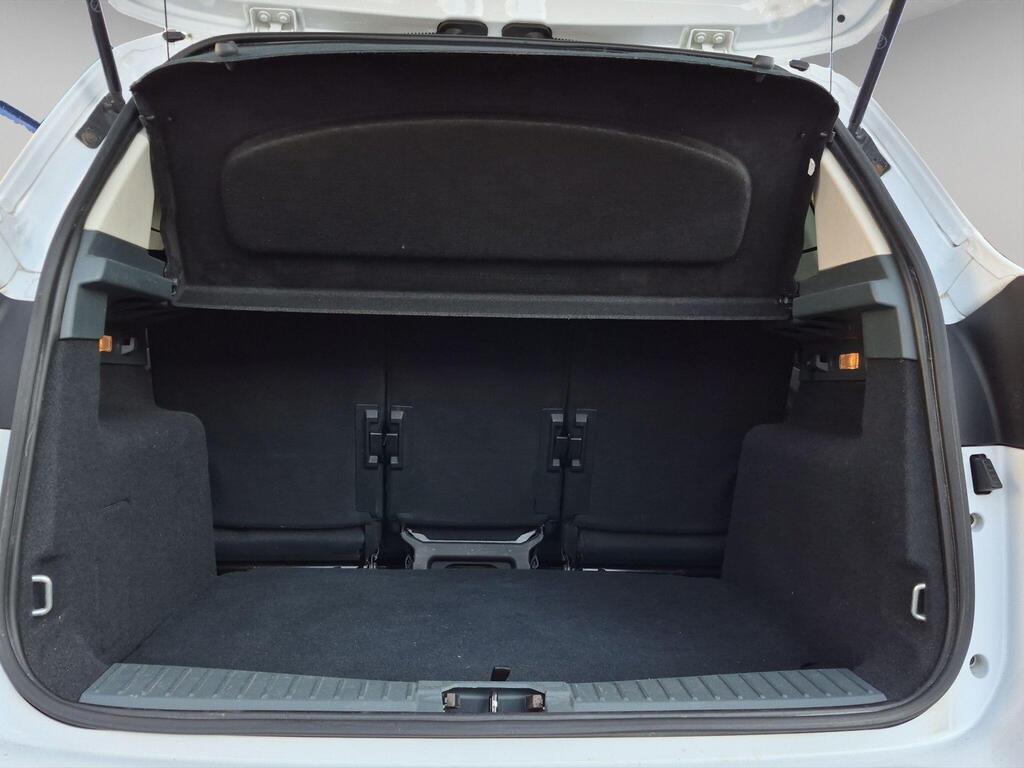 Ford C-Max 46